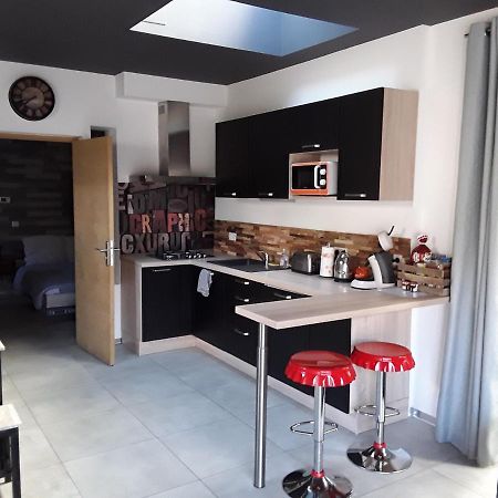 شقة Joli 2 Pieces Esprit Loft Moderne بو المظهر الخارجي الصورة