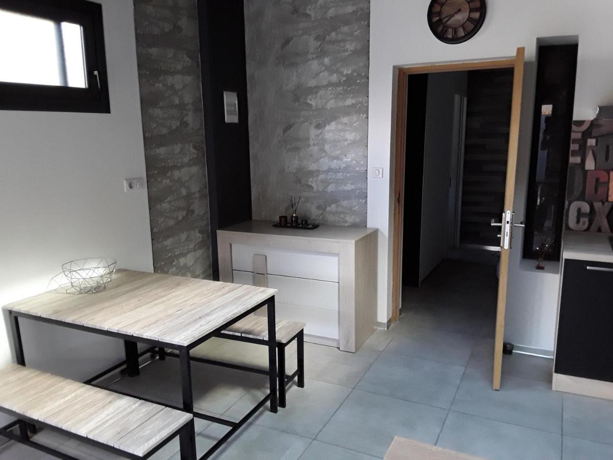 شقة Joli 2 Pieces Esprit Loft Moderne بو المظهر الخارجي الصورة